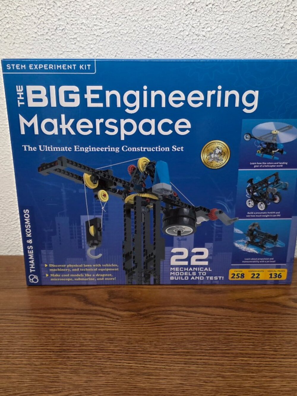 Toys Building The Big Engineering Makerspace 2022 by Thames and Kosmos - New